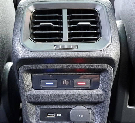 Volkswagen Tiguan Allspace cena 137900 przebieg: 125030, rok produkcji 2019 z Rawicz małe 704